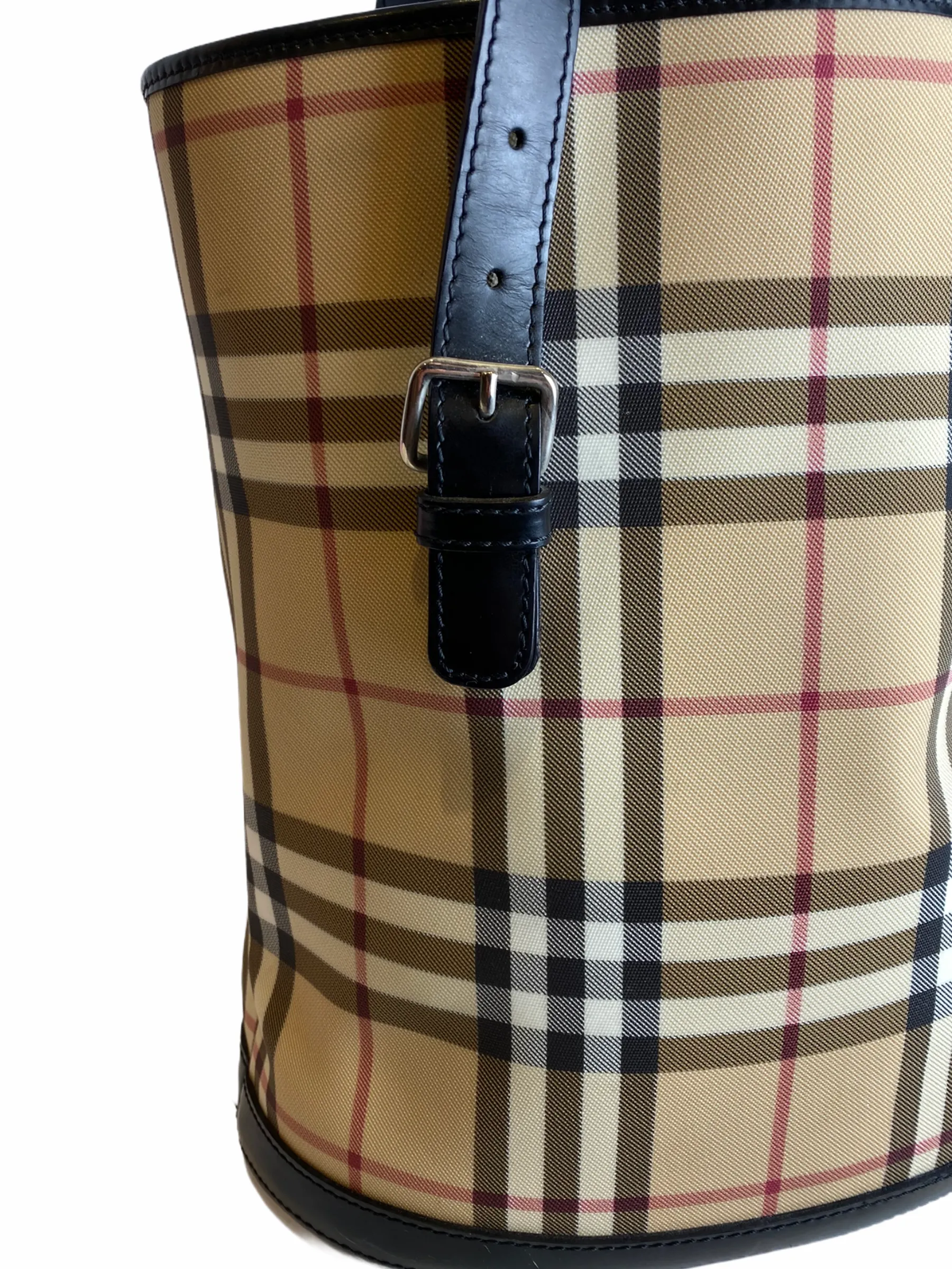 Burberry Classic Nova Check Canvas Bucket Bag - As seen on Instagram 07/03/21