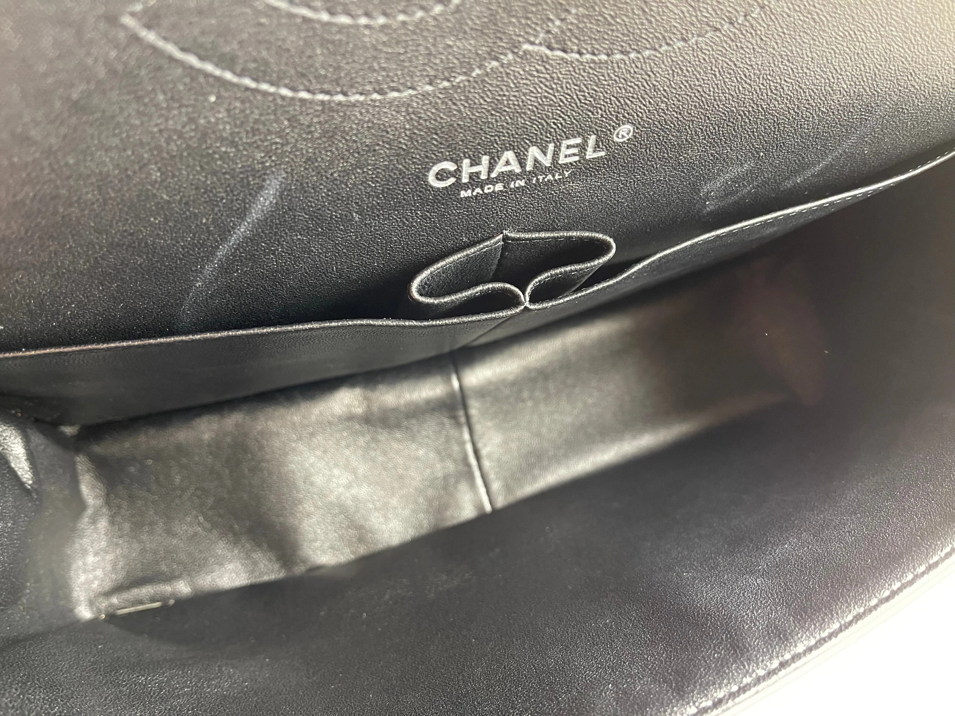 Chanel Black Patent Leather Jumbo Doubke Flap