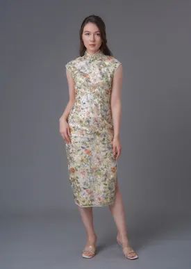 Enchanted Garden Lace Qipao (Champagne)